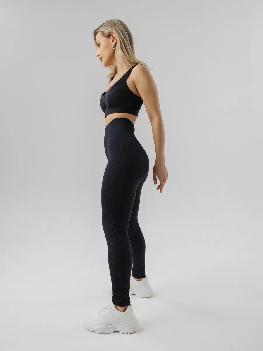 Лосины спортивные в рубчик плотные черный